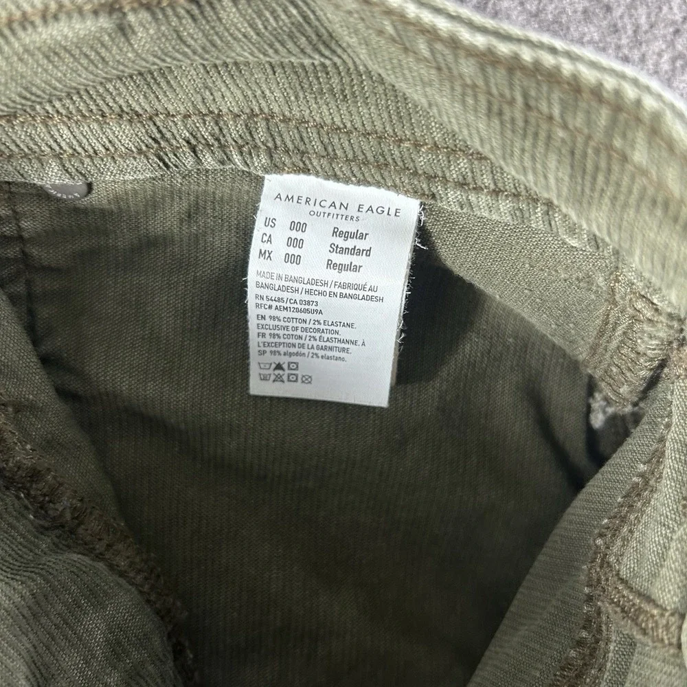 AMERICAN EAGLE Women's Corduroy Mini Skirt 000 Short Olive Green Raw‎ Hem Grunge